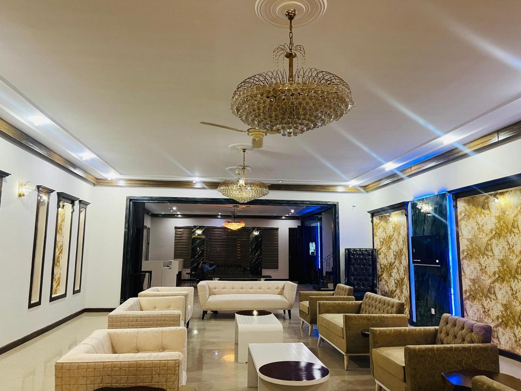 اسلام اباد Royal Serena Residency المظهر الخارجي الصورة