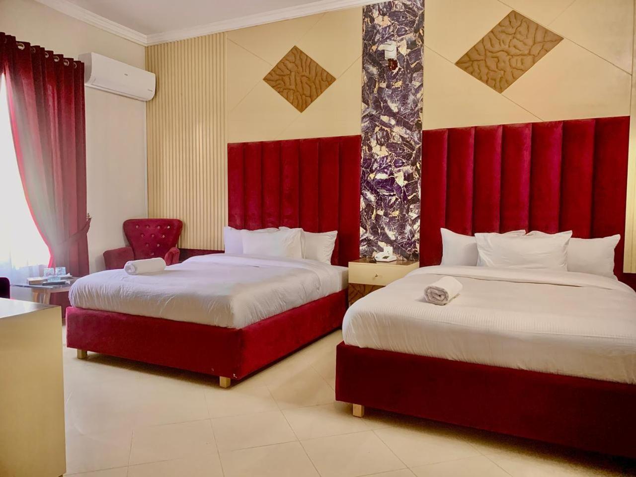 اسلام اباد Royal Serena Residency المظهر الخارجي الصورة
